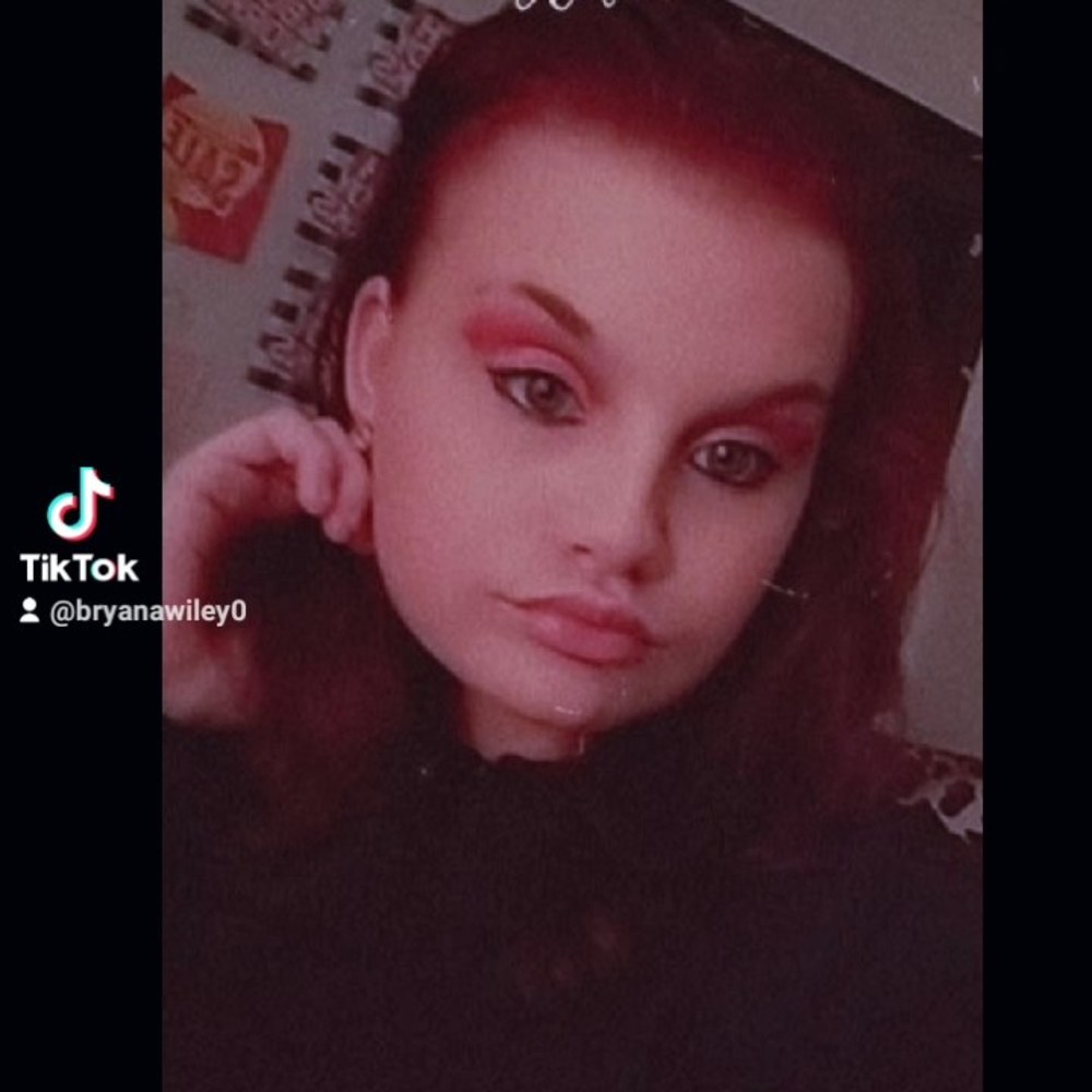 Meet your Posher, Bryana